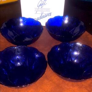 VINTAGE ROYAL SAPPHIRE Blue Glass set